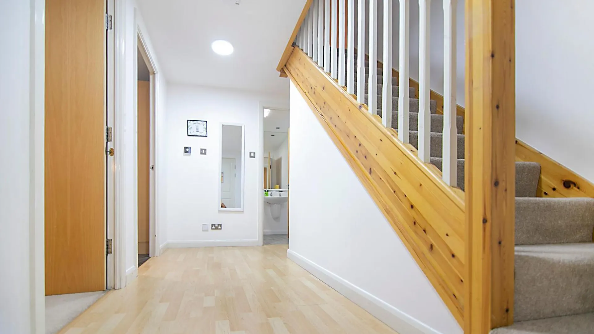 애버딘 Banner H8 - Grampian Lettings 아파트 0*,  영국