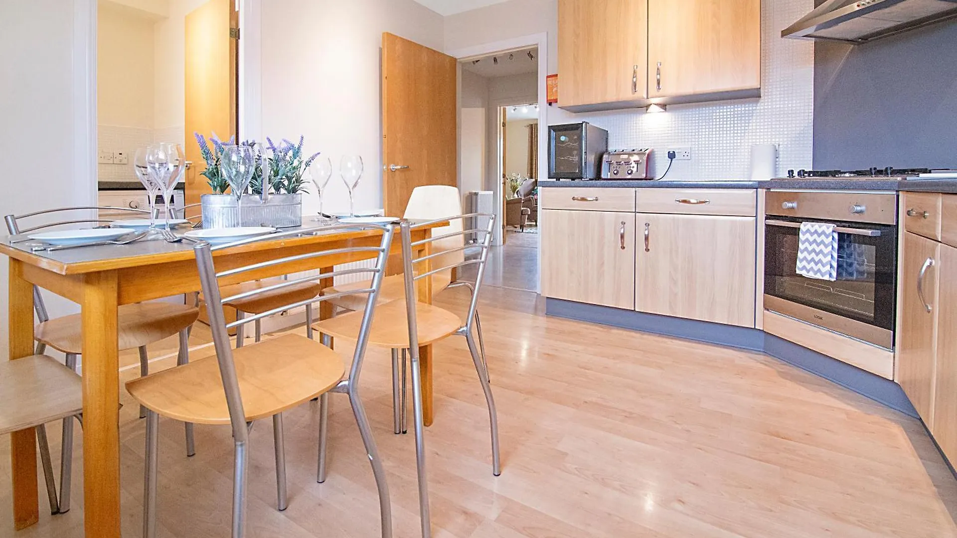 애버딘 Banner H8 - Grampian Lettings 아파트 0*,